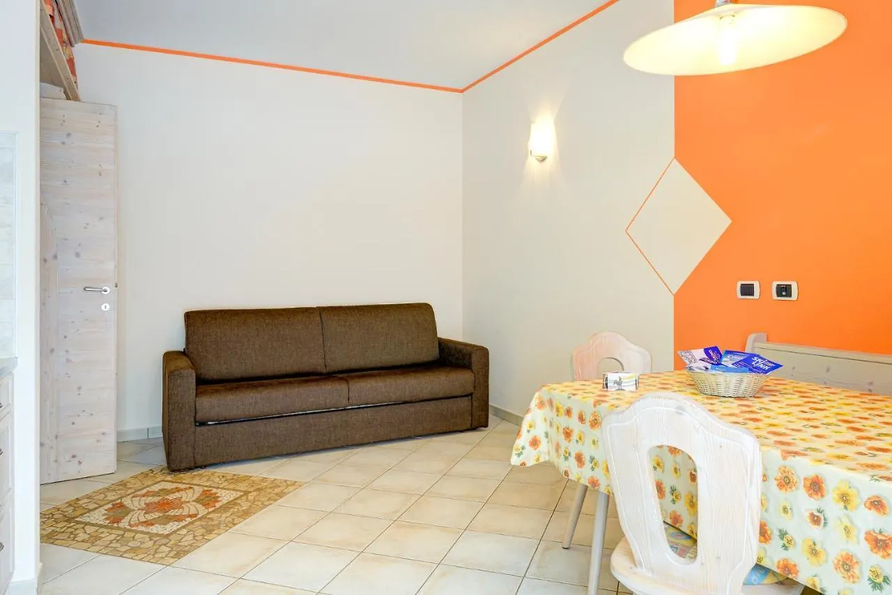 Aronne Bait Giobbe Apartment Livigno 0*,